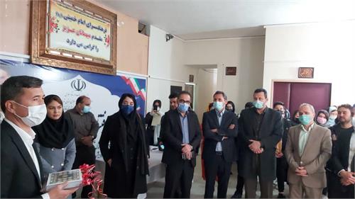 نمایشگاه نقاشی و سوخته نگاری پامیر در  شهرستان پاکدشت افتتاح شد