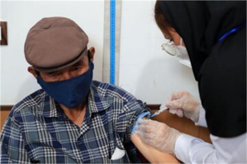 واکسیناسیون اتباع افغانستانی فاقد هرگونه مدرک اقامتی معتبر