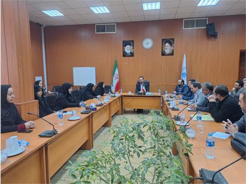 جلسه شورای اداری اداره کل امور اتباع و مهاجرین خارجی استانداری تهران/اجرای طرح بازگشت اتباع غیر مجاز استان تهران پیگیری می شود